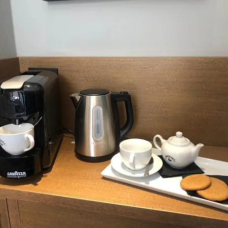 La Linea D'acqua בית הארחה